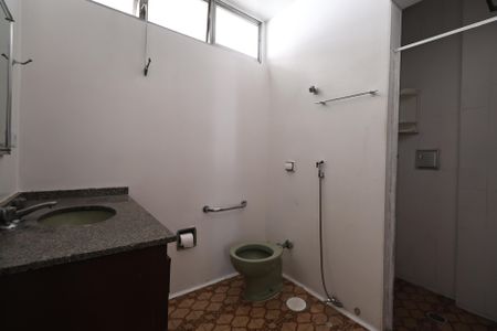 Apartamento à venda com 80m², 3 quartos e 1 vaga Apartamento à venda com 80m², 3 quartos e 1 vagaBanheiro