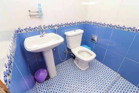 Casa à venda com 165m², 3 quartos e 1 vagaBanheiro 2