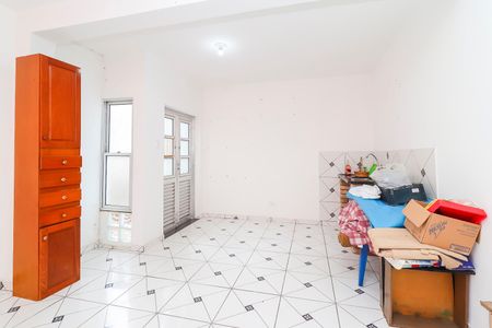 Casa à venda com 165m², 3 quartos e 1 vagaSala dos Fundos