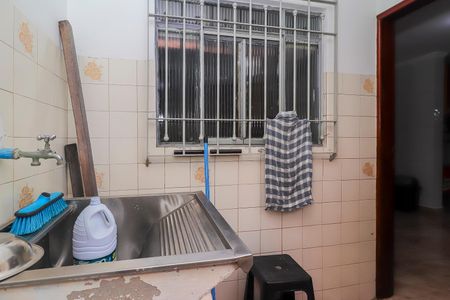 Casa à venda com 165m², 3 quartos e 1 vagaÁrea de Serviço