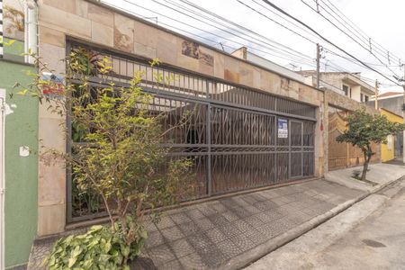 Fachada de casa para alugar com 4 quartos, 255m² em Jardim Piqueroby, São Paulo