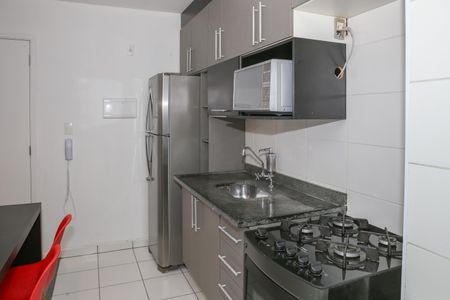 Apartamento para alugar com 32m², 1 quarto e sem vaga Apartamento para alugar com 32m², 1 quarto e sem vagaCozinha e Área de Serviço