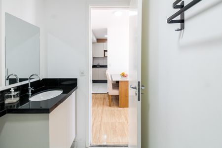 Banheiro de apartamento para alugar com 2 quartos, 48m² em Belém, São Paulo