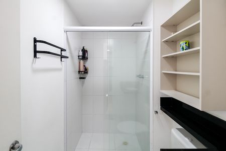 Apartamento para alugar com 48m², 2 quartos e 1 vaga Apartamento para alugar com 48m², 2 quartos e 1 vagaBanheiro