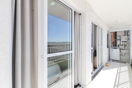 Apartamento para alugar com 48m², 2 quartos e 1 vaga Apartamento para alugar com 48m², 2 quartos e 1 vagaVaranda e Área de Serviço