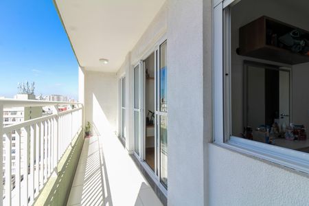 Apartamento para alugar com 48m², 2 quartos e 1 vaga Apartamento para alugar com 48m², 2 quartos e 1 vagaVaranda e Área de Serviço