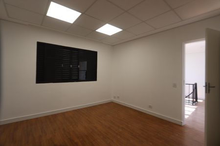 Casa para alugar com 200m², 3 quartos e 3 vagasSuíte