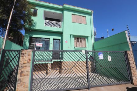 Fachada de casa para alugar com 3 quartos, 200m² em Chácara Belenzinho, São Paulo
