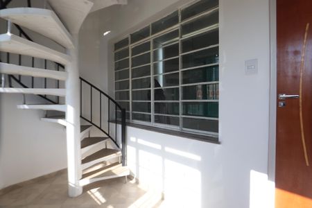 Casa para alugar com 200m², 3 quartos e 3 vagasAlpendre