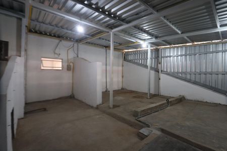 Casa para alugar com 200m², 3 quartos e 3 vagasDepósito