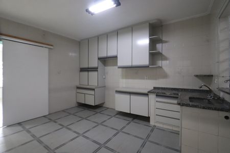 Cozinha de casa para alugar com 3 quartos, 200m² em Chácara Belenzinho, São Paulo