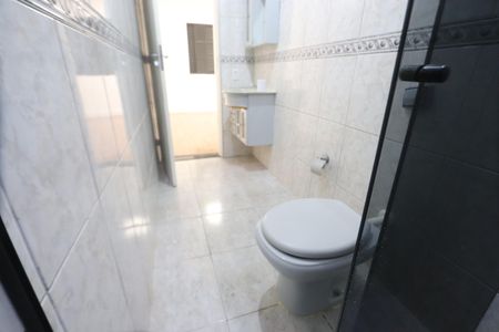 Casa para alugar com 200m², 3 quartos e 3 vagasBanheiro da Suíte