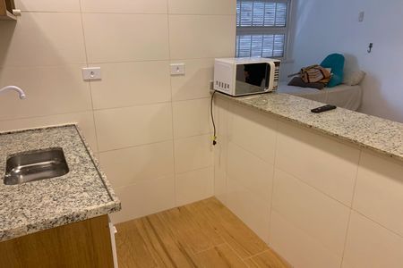 Studio para alugar com 31m², 1 quarto e 1 vaga Studio para alugar com 31m², 1 quarto e 1 vagaCozinha e Área de Serviço