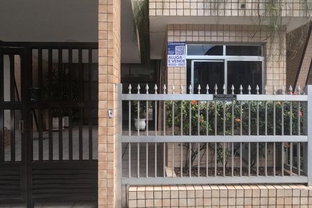 Studio para alugar com 31m², 1 quarto e 1 vagaFachada | Adesivo Quintoandar 