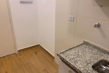 Studio para alugar com 31m², 1 quarto e 1 vaga Studio para alugar com 31m², 1 quarto e 1 vagaCozinha e Área de Serviço