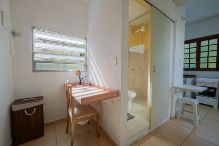 Corredor de casa para alugar com 1 quarto, 40m² em Vila Mariana, São Paulo