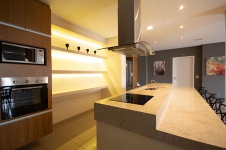 Apartamento para alugar com 50m², 2 quartos e 1 vaga Apartamento para alugar com 50m², 2 quartos e 1 vagaÁrea comum - Salão de festas