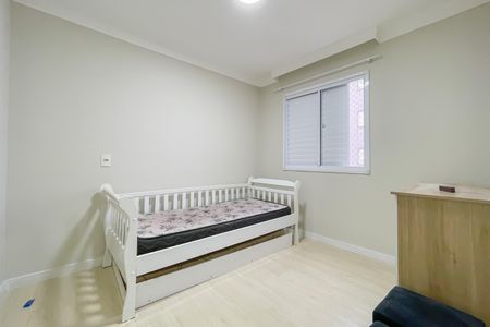 Quarto 2 de apartamento para alugar com 2 quartos, 50m² em Jardim Roberto, Osasco
