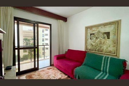 Apartamento à venda com 45m², 1 quarto e 1 vagaSala