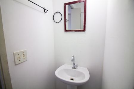 Apartamento para alugar com 40m², 1 quarto e sem vaga Apartamento para alugar com 40m², 1 quarto e sem vagaBanheiro social