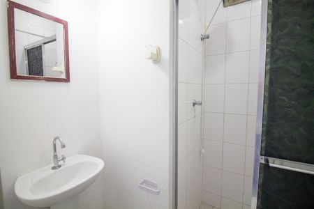 Banheiro de apartamento para alugar com 1 quarto, 40m² em Santo Amaro, São Paulo