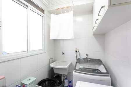 Apartamento à venda com 80m², 3 quartos e 1 vagaÁrea de Serviço