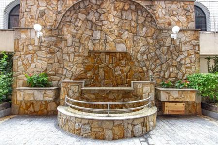 Apartamento à venda com 80m², 3 quartos e 1 vagaÁrea comum