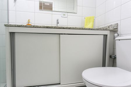 Apartamento à venda com 80m², 3 quartos e 1 vagaBanheiro Social