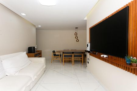 Sala de apartamento à venda com 3 quartos, 80m² em Vila Carrão, São Paulo
