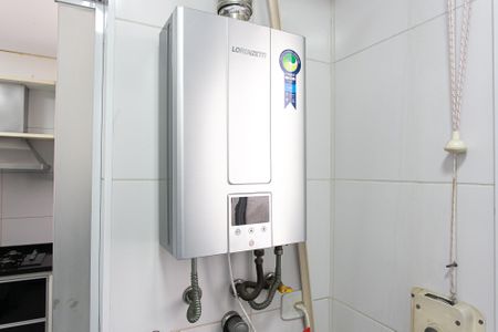 Apartamento à venda com 80m², 3 quartos e 1 vagaÁrea de Serviço - Aquecedor a Gás