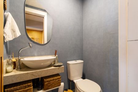 Apartamento à venda com 116m², 3 quartos e 2 vagas Apartamento à venda com 116m², 3 quartos e 2 vagasLavabo