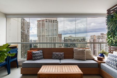 Apartamento à venda com 116m², 3 quartos e 2 vagas Apartamento à venda com 116m², 3 quartos e 2 vagasVaranda da Sala