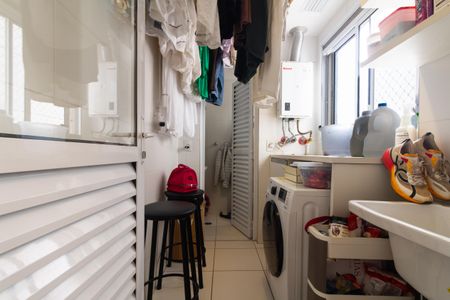Apartamento à venda com 116m², 3 quartos e 2 vagas Apartamento à venda com 116m², 3 quartos e 2 vagasÁrea de Serviço