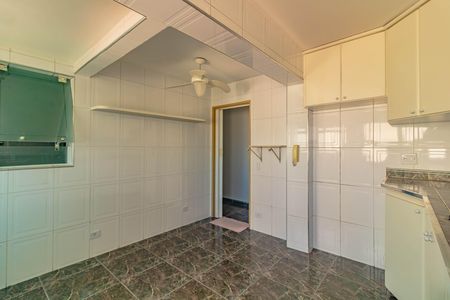Apartamento para alugar com 72m², 2 quartos e 1 vaga Apartamento para alugar com 72m², 2 quartos e 1 vagaCozinha