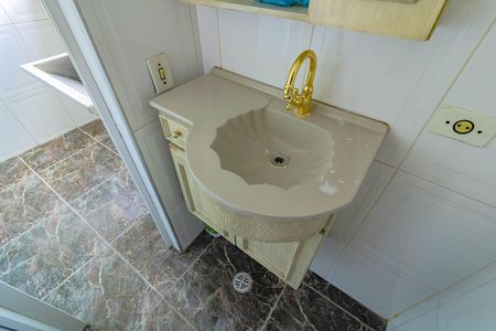 Apartamento para alugar com 72m², 2 quartos e 1 vaga Apartamento para alugar com 72m², 2 quartos e 1 vagaBanheiro de Serviço