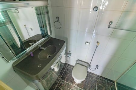 Apartamento para alugar com 72m², 2 quartos e 1 vaga Apartamento para alugar com 72m², 2 quartos e 1 vagaBanheiro Social