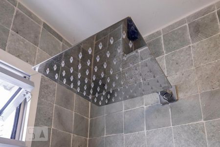 Apartamento à venda com 95m², 2 quartos e 1 vaga Apartamento à venda com 95m², 2 quartos e 1 vagaBanheiro da Suíte