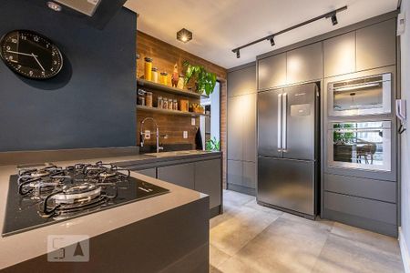 Apartamento à venda com 2 quartos, 95m² em Cerqueira César, São Paulo