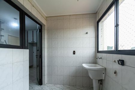 Apartamento para alugar com 124m², 3 quartos e 2 vagas Apartamento para alugar com 124m², 3 quartos e 2 vagasÁrea de Serviço