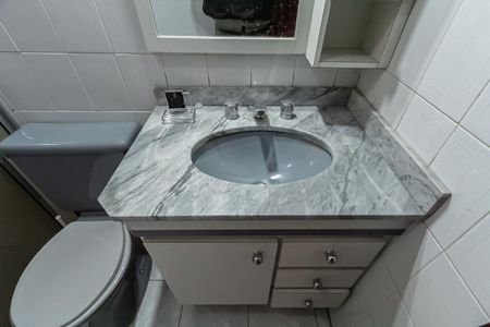 Banheiro da Suíte de apartamento para alugar com 3 quartos, 124m² em Vila Jahu, São Bernardo do Campo