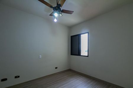Apartamento para alugar com 124m², 3 quartos e 2 vagas Apartamento para alugar com 124m², 3 quartos e 2 vagasQuarto 2