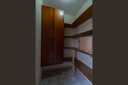 Apartamento para alugar com 124m², 3 quartos e 2 vagas Apartamento para alugar com 124m², 3 quartos e 2 vagasDespensa