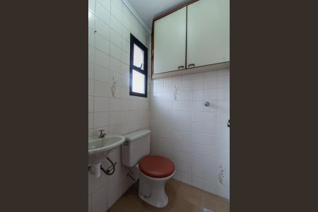 Apartamento para alugar com 124m², 3 quartos e 2 vagas Apartamento para alugar com 124m², 3 quartos e 2 vagasBanheiro de serviço