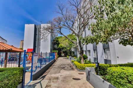 Apartamento à venda com 54m², 2 quartos e 1 vaga Apartamento à venda com 54m², 2 quartos e 1 vagaÁrea comum