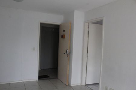Sala de apartamento à venda com 2 quartos, 70m² em Jacarepaguá, Rio de Janeiro