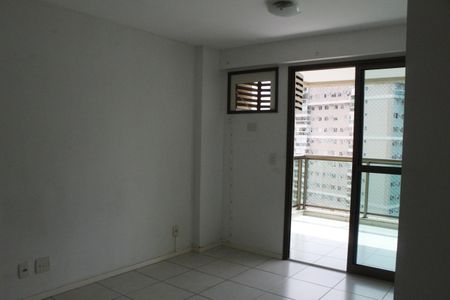 Sala de apartamento à venda com 2 quartos, 70m² em Jacarepaguá, Rio de Janeiro