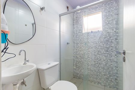 Banheiro de kitnet/studio para alugar com 1 quarto, 22m² em Vila Regente Feijó, São Paulo