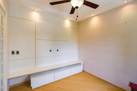 Apartamento para alugar com 155m², 3 quartos e 3 vagas Apartamento para alugar com 155m², 3 quartos e 3 vagasSuíte 1