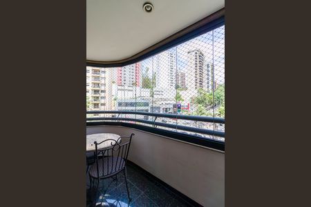 Apartamento para alugar com 155m², 3 quartos e 3 vagas Apartamento para alugar com 155m², 3 quartos e 3 vagasVaranda da Sala