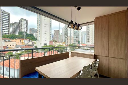 Apartamento para alugar com 56m², 2 quartos e 1 vaga Apartamento para alugar com 56m², 2 quartos e 1 vagaVaranda